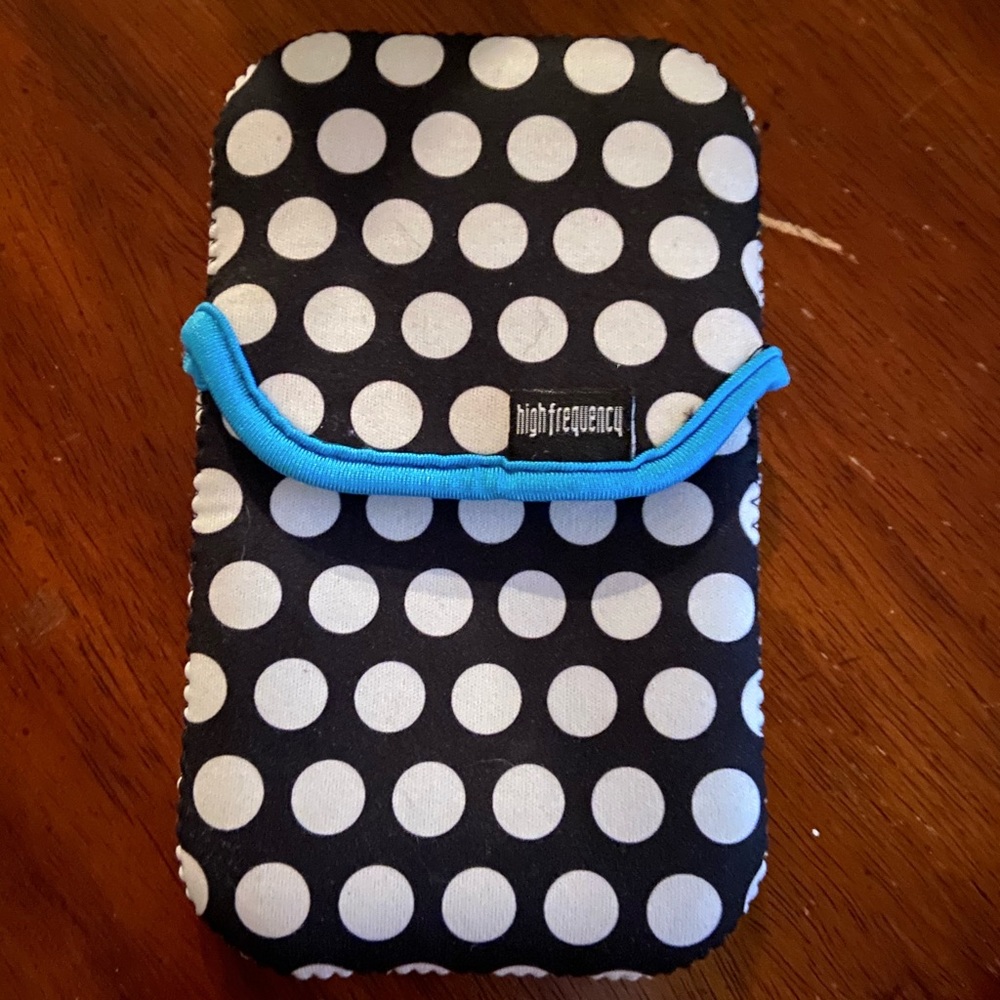 High Frequency Multi-use Polka-dot Case
